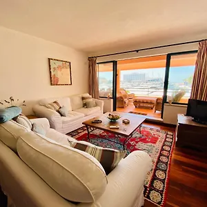  Apartment Marina Gardens