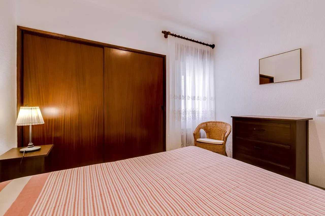 York - Sea View - Quarteira Apartment